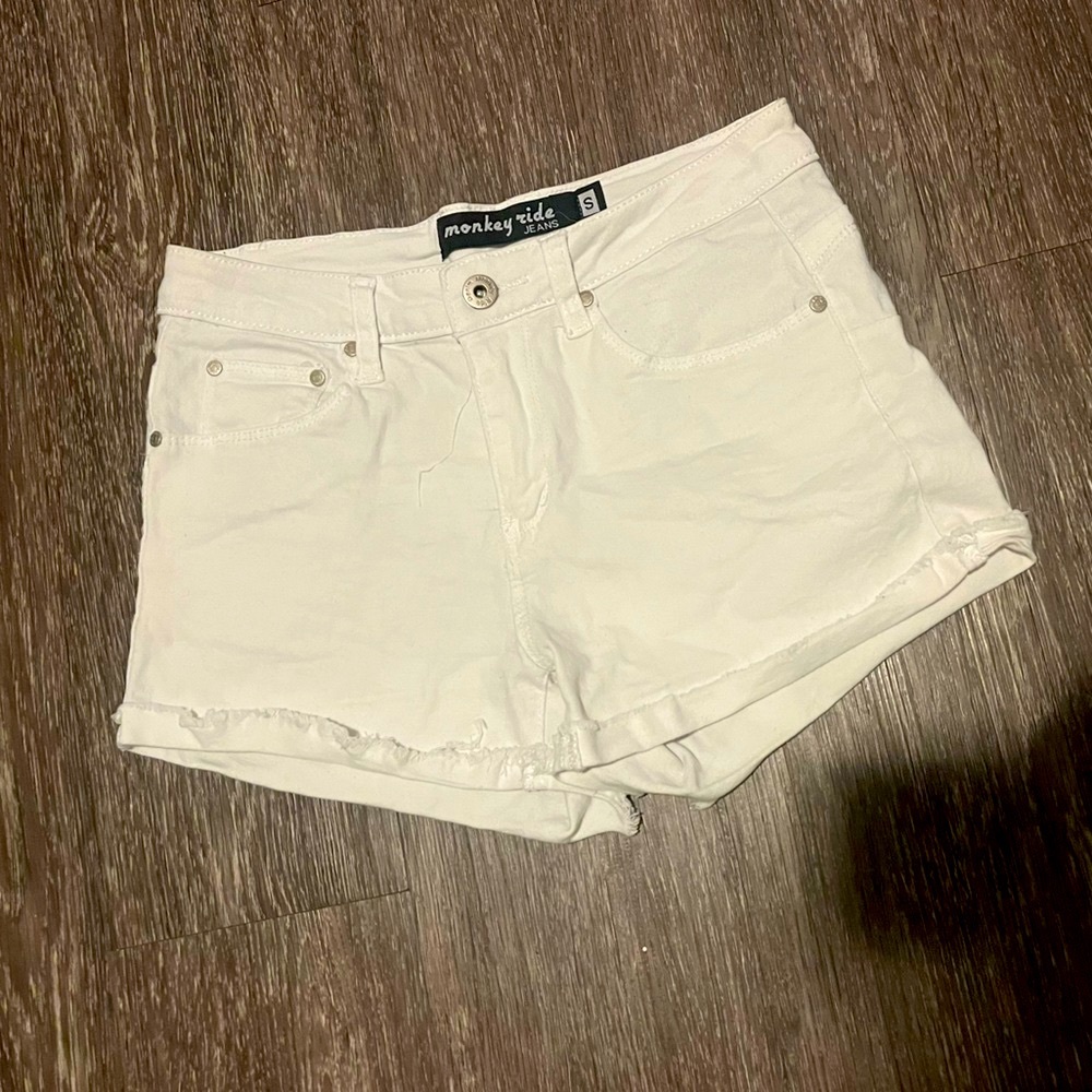 Monkey Ride - White shorts - Picture 4 of 7